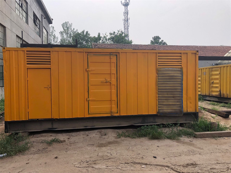 普兰柴油发电机如何判断新机油是否已经完全充满机油滤清器？