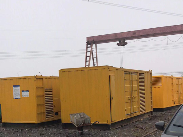 普兰100kw柴油发电机组每小时油耗？